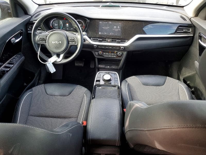 2022 KIA NIRO EV S 8