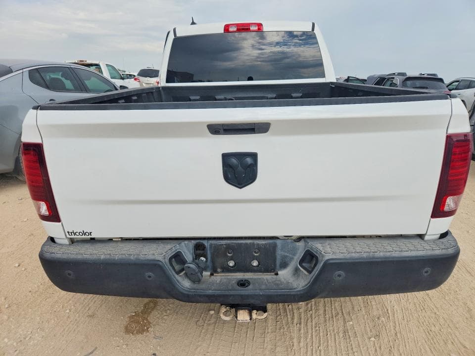 2022 RAM 1500 CLASSIC SLT 6