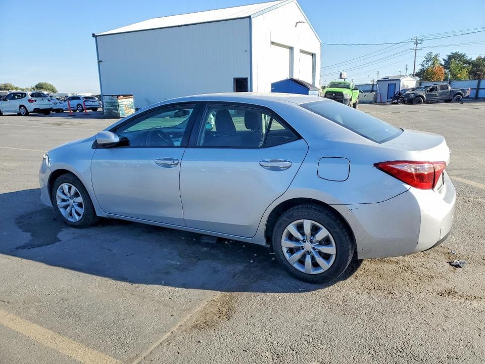 2017 TOYOTA COROLLA LE 2