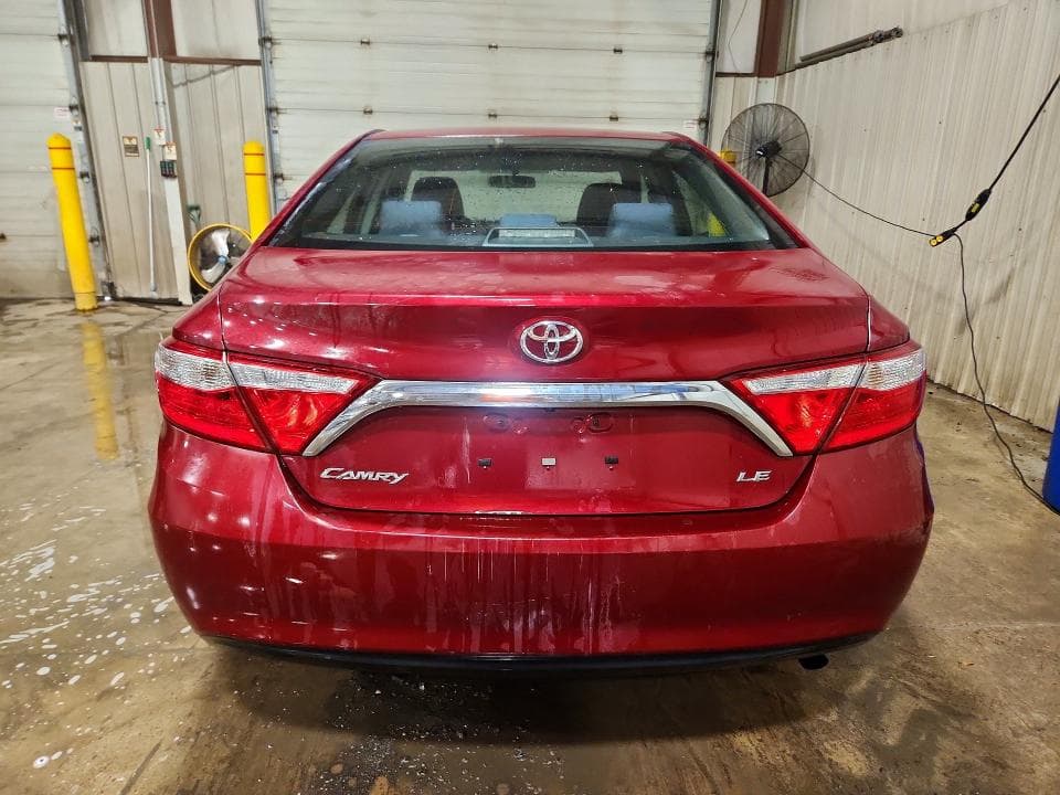 2017 TOYOTA CAMRY LE 6