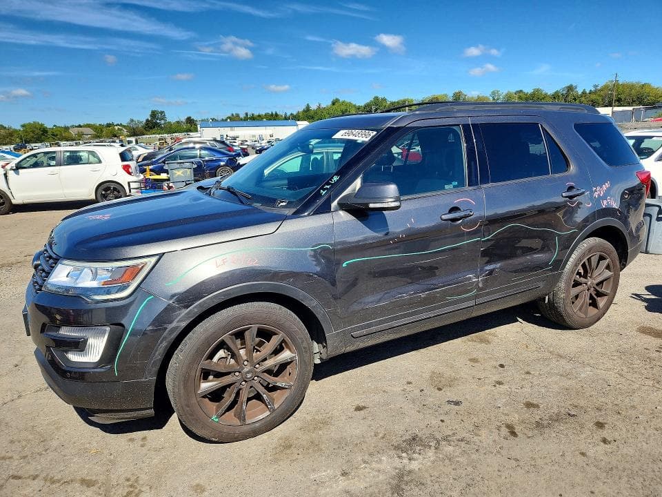 2017 FORD EXPLORER XLT - 1