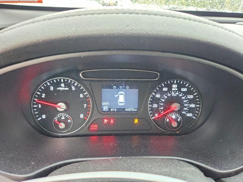 2020 KIA SORENTO LX 9