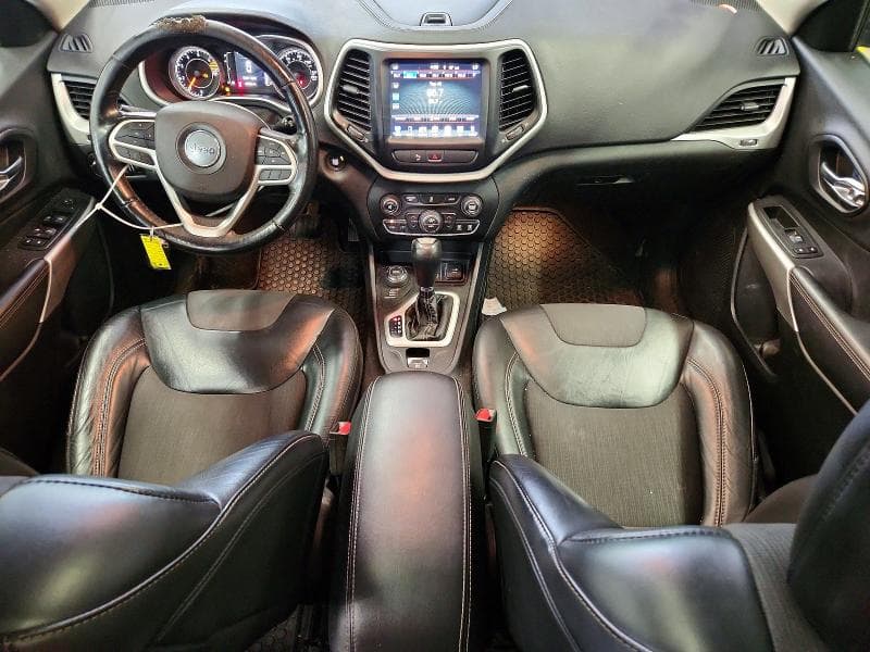 2018 JEEP CHEROKEE LATITUDE PLUS 8