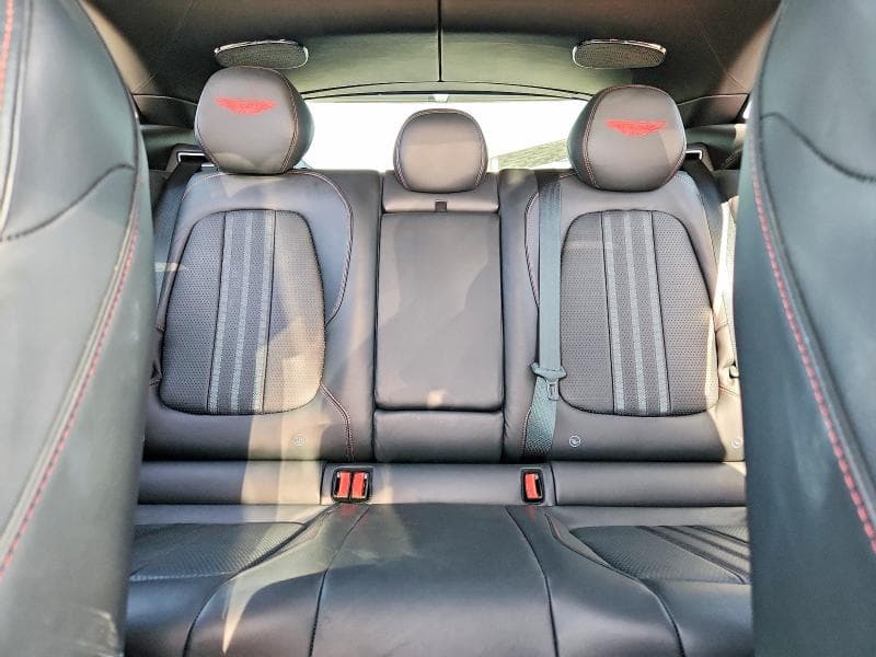 2025 ASTON MARTIN DBX 707 10