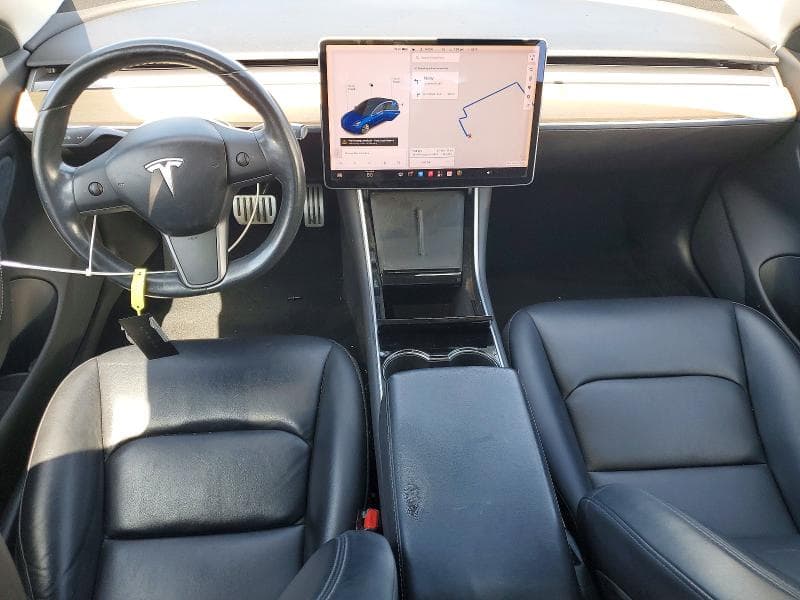 2018 TESLA MODEL 3 8