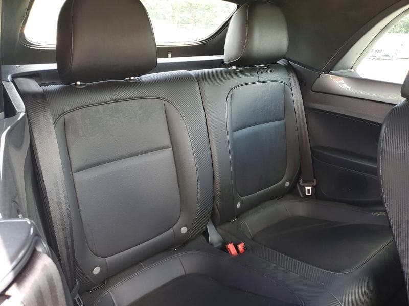 2018 VOLKSWAGEN BEETLE S 10