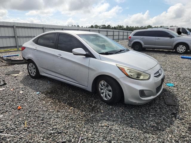 2017 HYUNDAI ACCENT SE 4