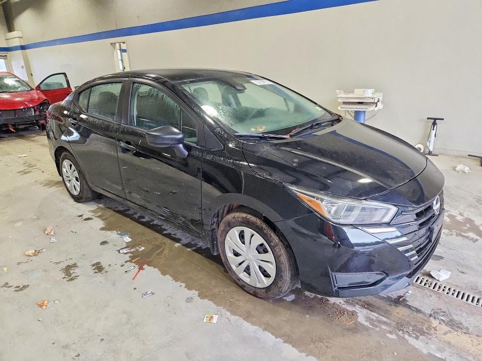 2024 NISSAN VERSA S 4