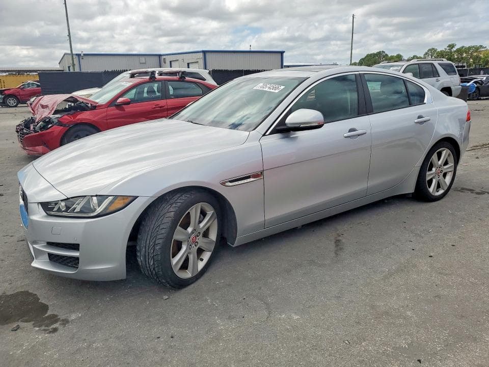 2017 JAGUAR XE - 1