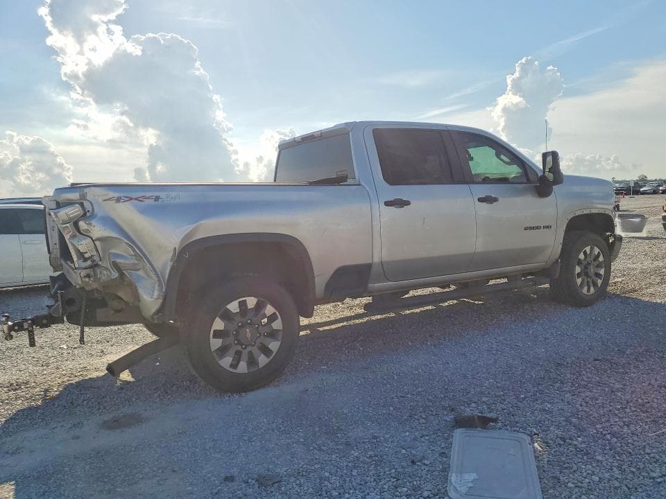2022 CHEVROLET SILVERADO K2500 CUSTOM 3