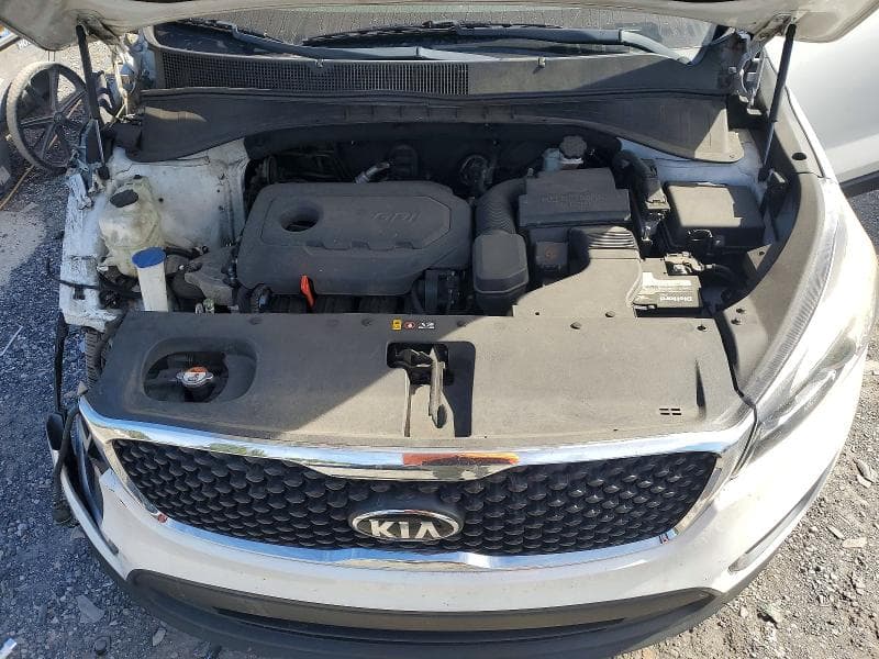 2018 KIA SORENTO LX 12