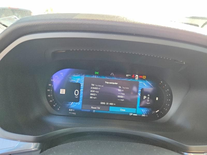2023 VOLVO S60 PLUS 9