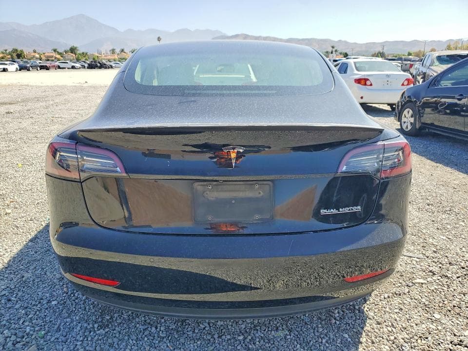 2019 TESLA MODEL 3 6