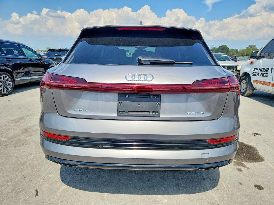 2021 AUDI E-TRON PREMIUM PLUS 6