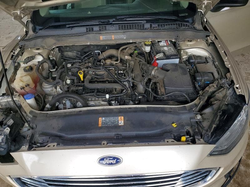 2019 FORD FUSION SE 11