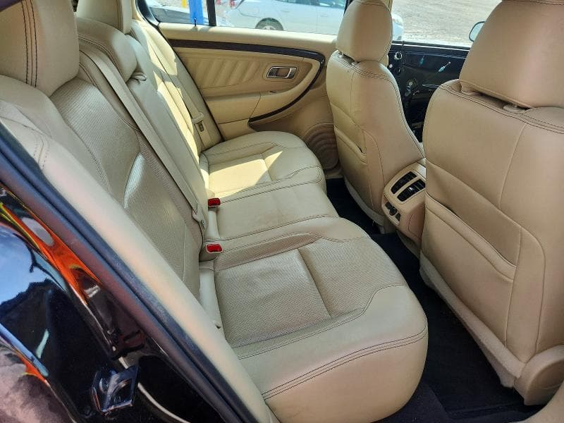 2019 FORD TAURUS LIMITED 10
