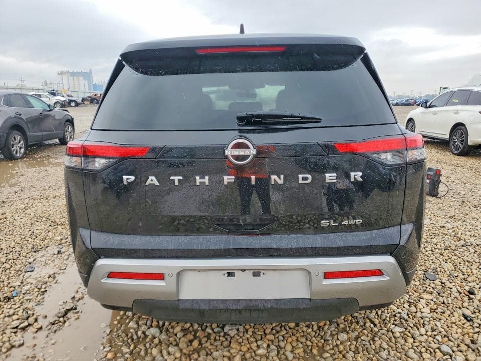 2023 NISSAN PATHFINDER SL 6