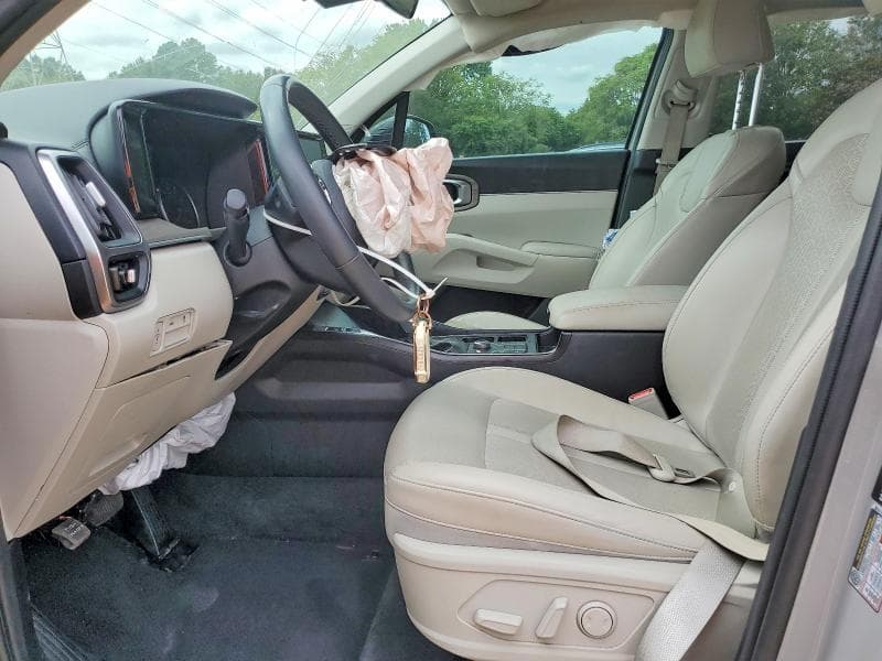2023 KIA SORENTO S 7