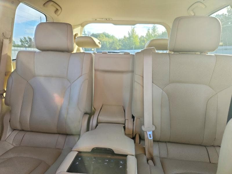 2017 LEXUS LX 570 10