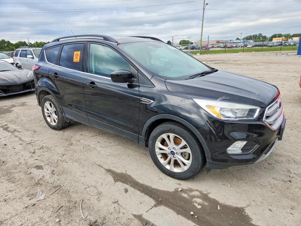 2018 FORD ESCAPE SE 4