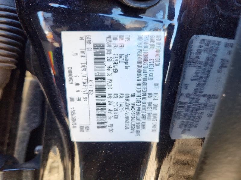 2018 FORD FOCUS SE 12