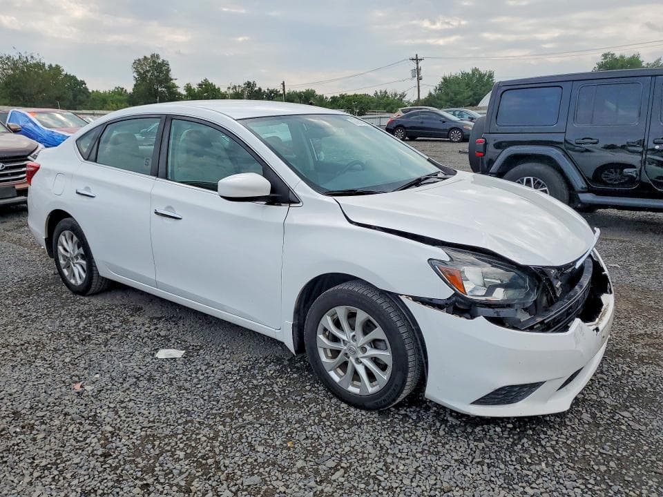 2017 NISSAN SENTRA S 4