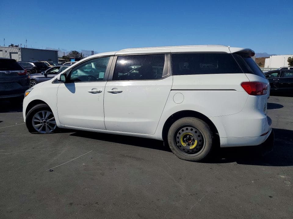 2017 KIA SEDONA LX 2
