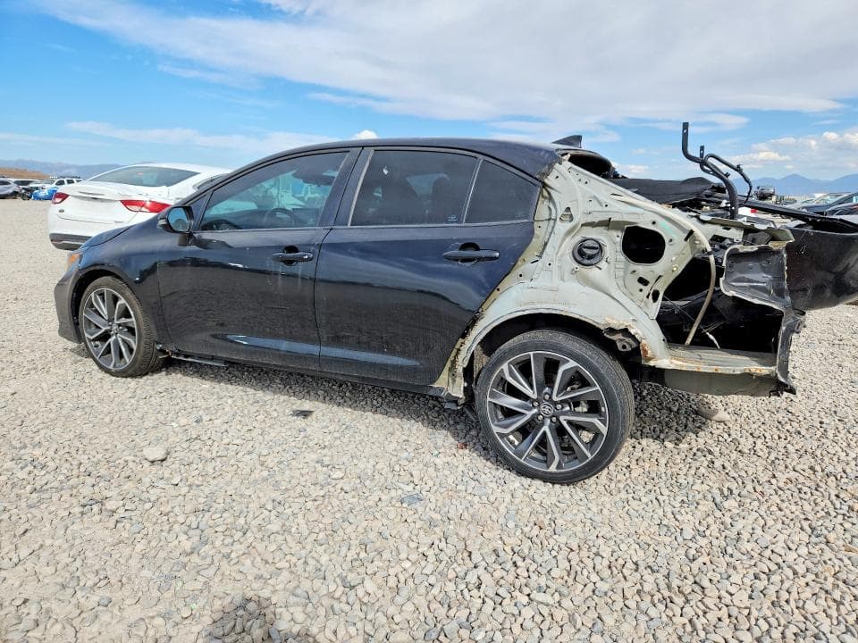 2021 TOYOTA COROLLA SE 2