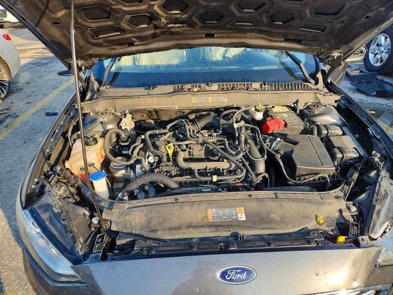 2020 FORD FUSION SE 11