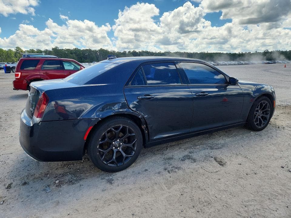 2019 CHRYSLER 300 S 3