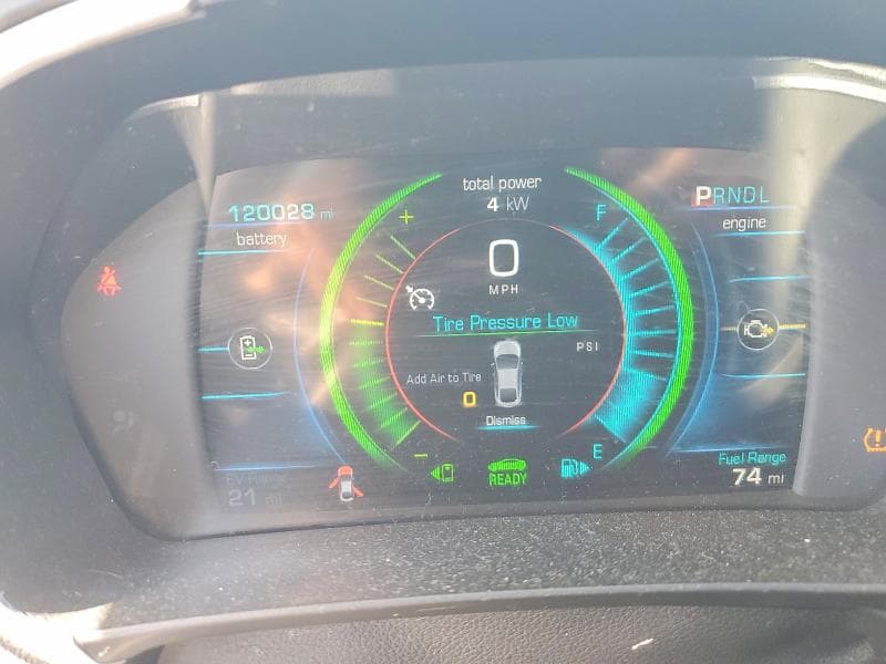 2017 CHEVROLET VOLT LT 9