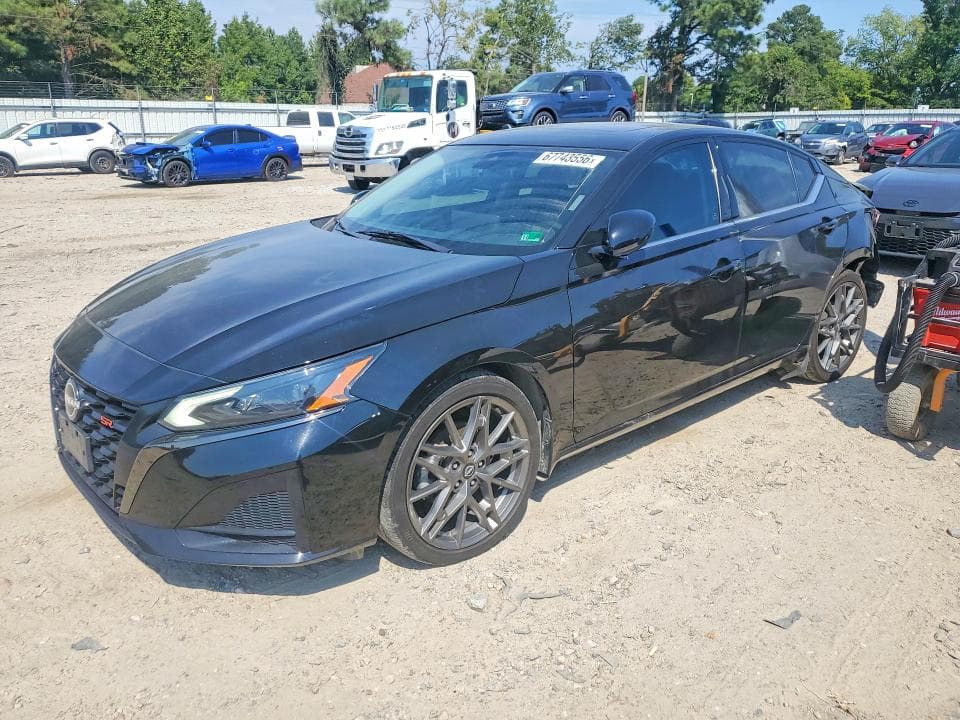 2023 NISSAN ALTIMA SR - 1