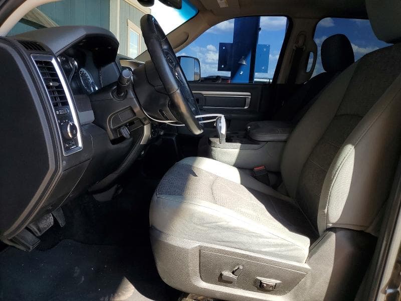 2018 RAM 1500 SLT 7