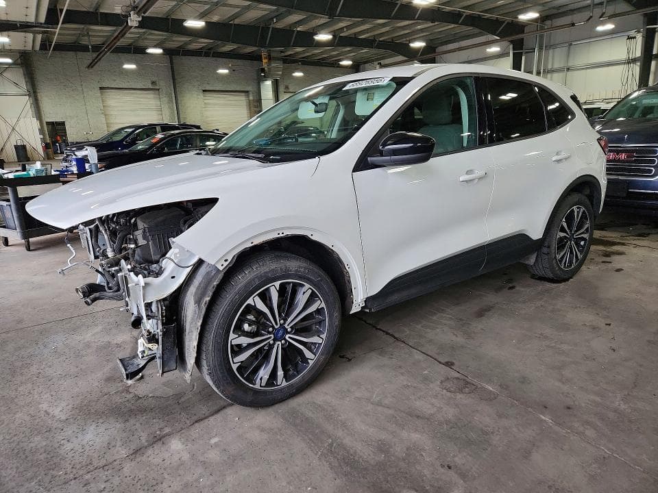 2021 FORD ESCAPE SE - 1