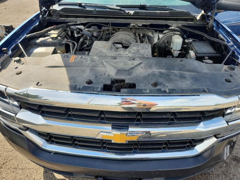 2017 CHEVROLET SILVERADO C1500 11
