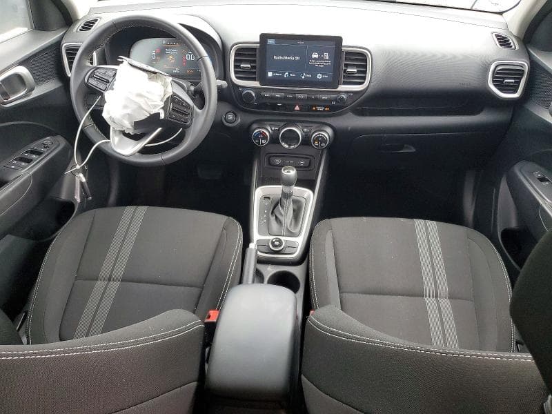 2025 HYUNDAI VENUE SEL 8