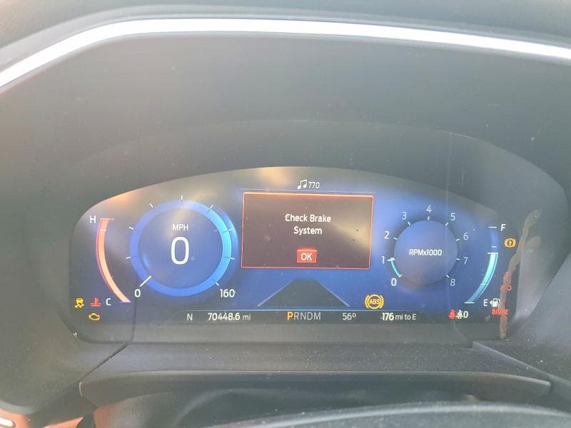 2020 FORD ESCAPE TITANIUM 9