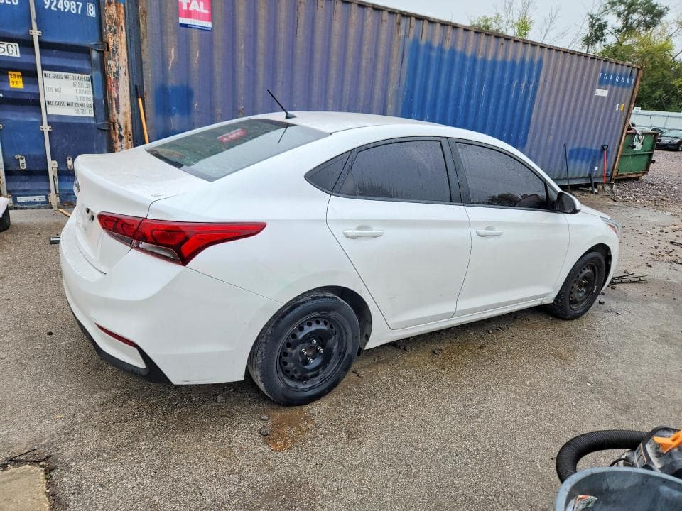 2019 HYUNDAI ACCENT SE 3