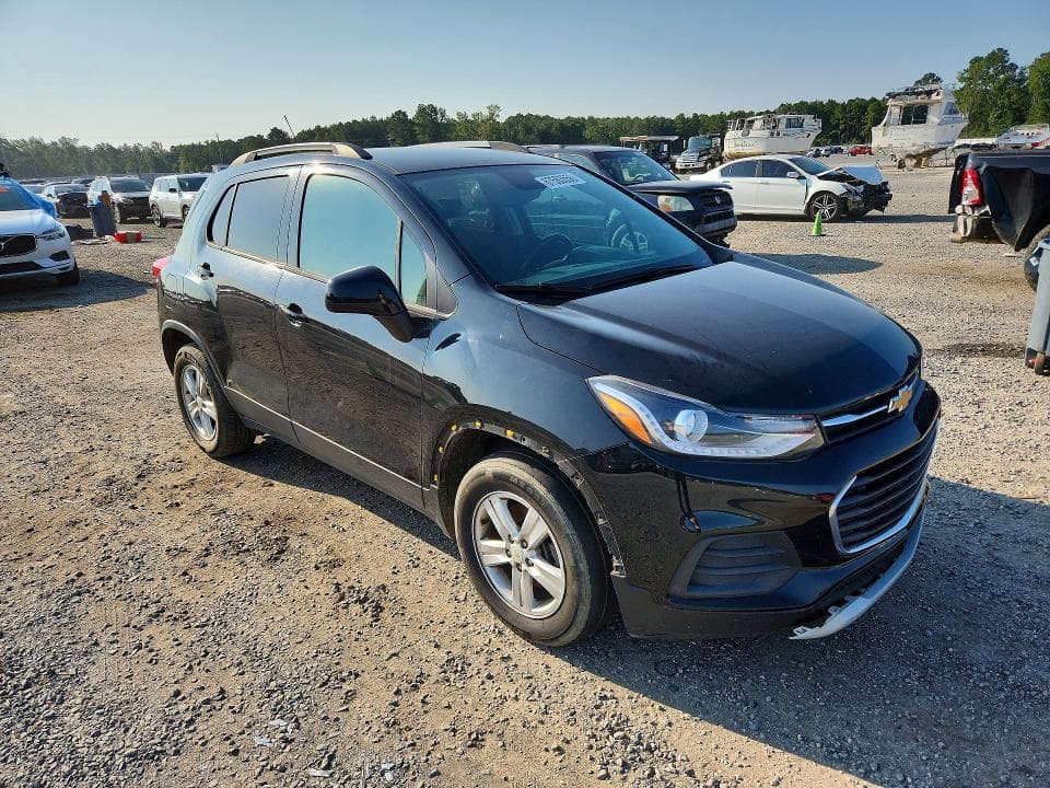 2021 CHEVROLET TRAX 1LT 4