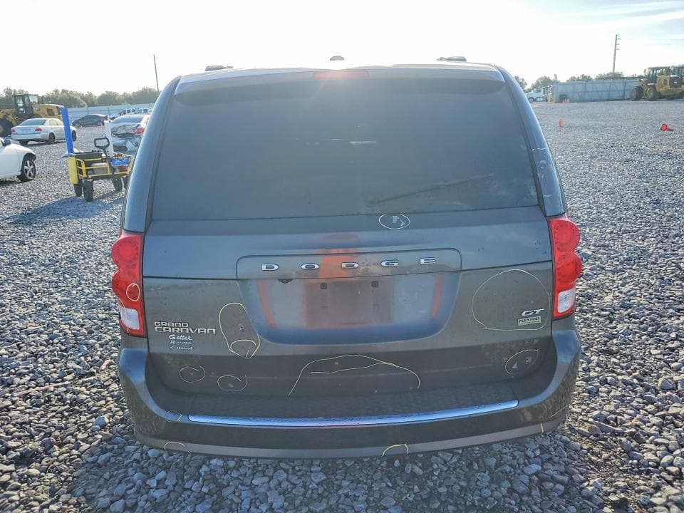 2017 DODGE GRAND CARAVAN GT 6