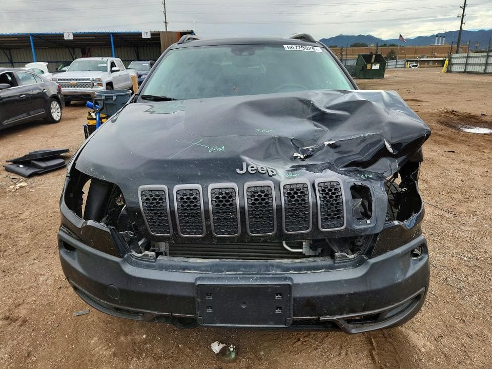 2022 JEEP CHEROKEE TRAILHAWK 5