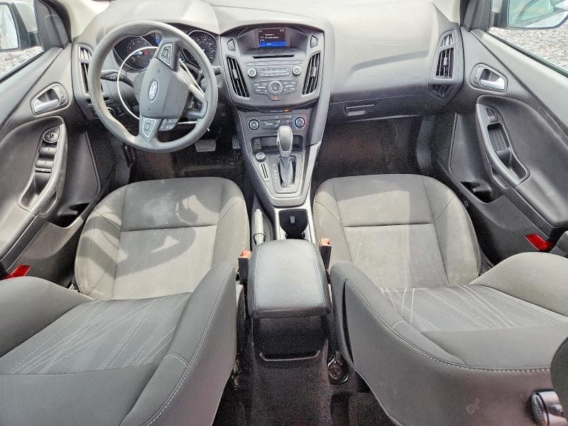 2017 FORD FOCUS SE 8