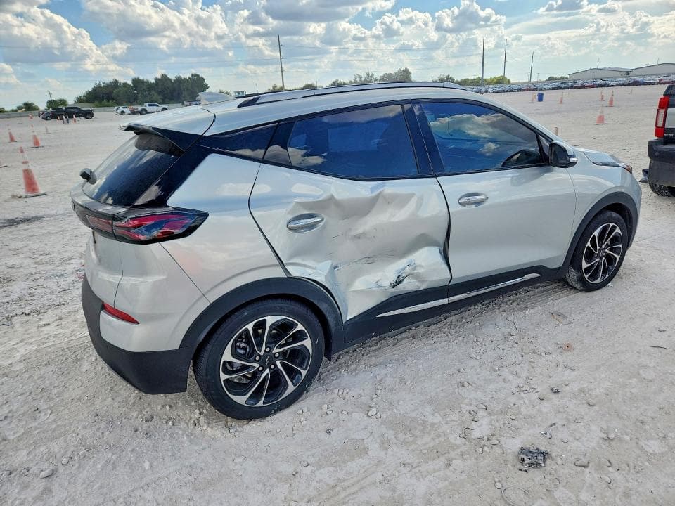 2023 CHEVROLET BOLT EUV PREMIER 3