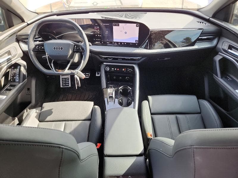 2025 AUDI Q5 8
