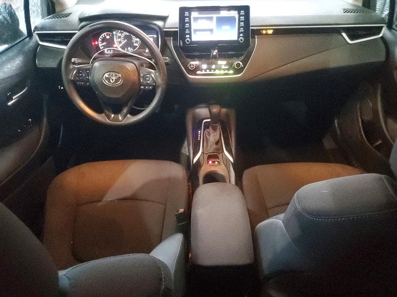 2020 TOYOTA COROLLA LE 8