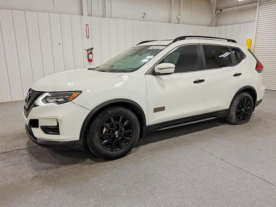 2017 NISSAN ROGUE SV