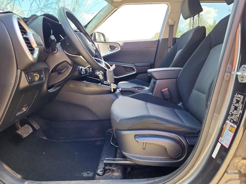 2020 KIA SOUL LX 7