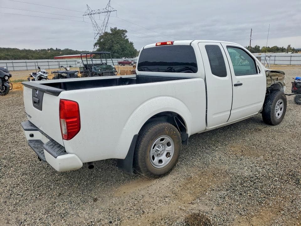 2018 NISSAN FRONTIER S 3