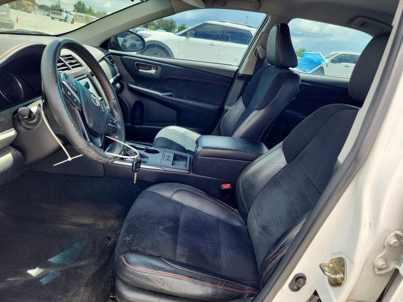 2017 TOYOTA CAMRY XSE 7