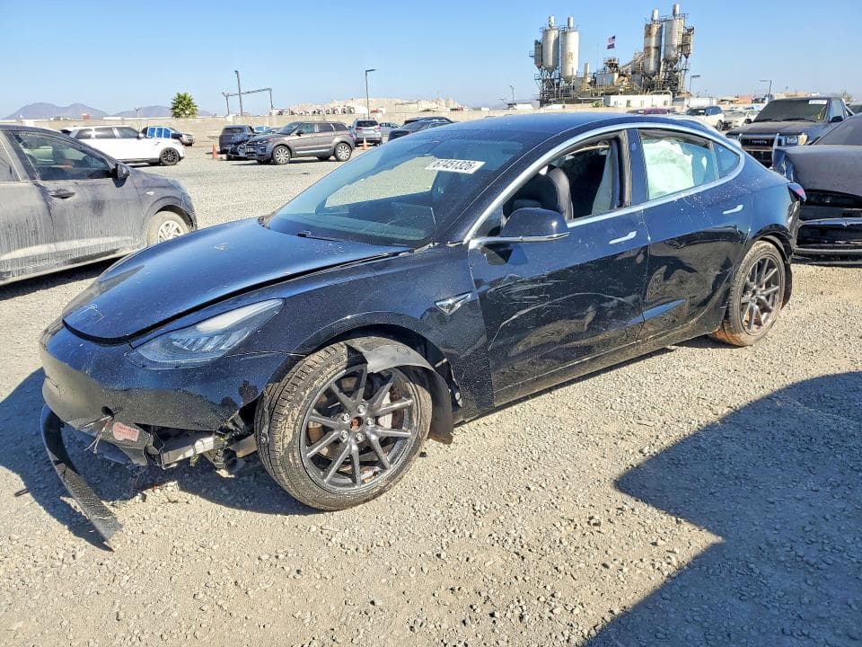 2020 TESLA MODEL 3 - 1